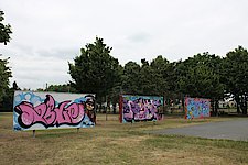 graffiti_walls_062015.jpg  